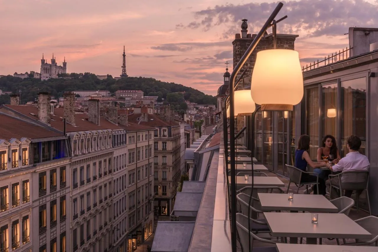 Maison No - Hotel Et Rooftop Lyon