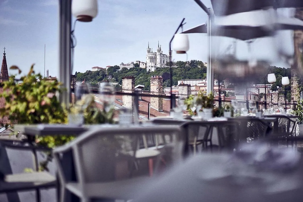Maison No - Hotel Et Rooftop location
