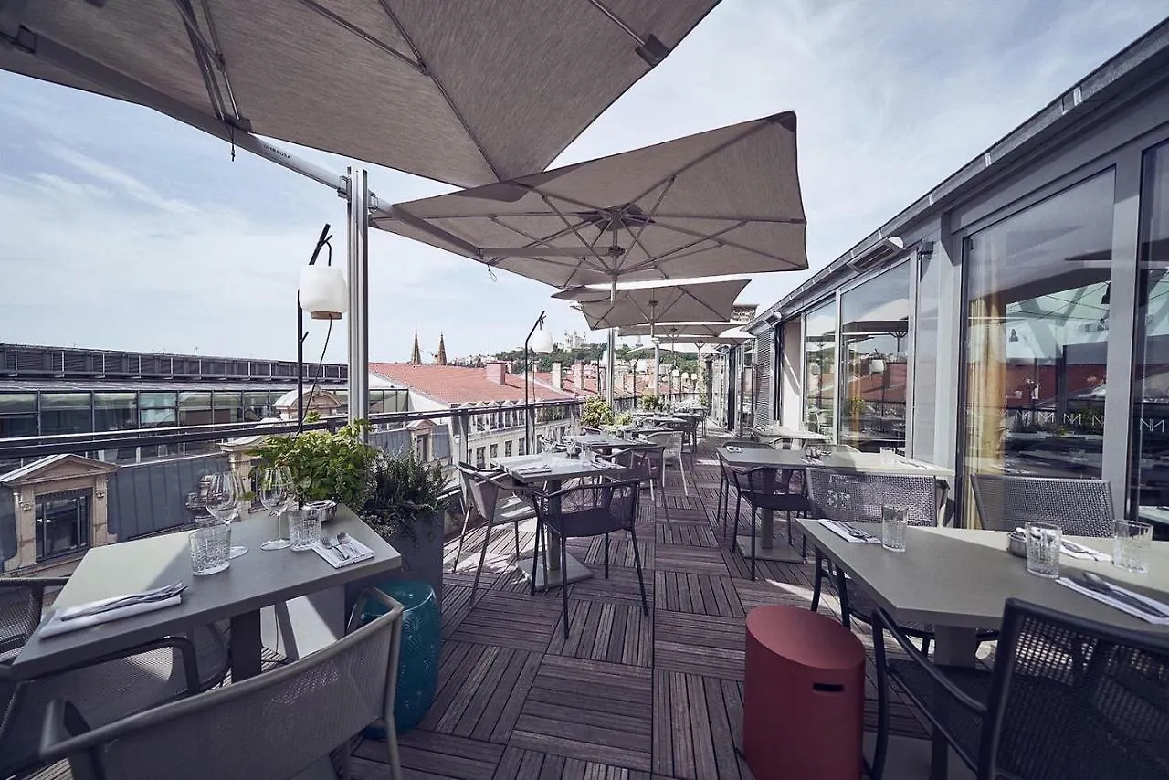 Maison No - Hotel Et Rooftop Lyon